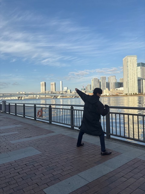 オフショットをお届け！

第2話の仲良し待機ショット📸

#社畜人ヤブ― で感想お寄せください✨

#新納慎也 #須賀健太 #髙松アロハ（#超特急）