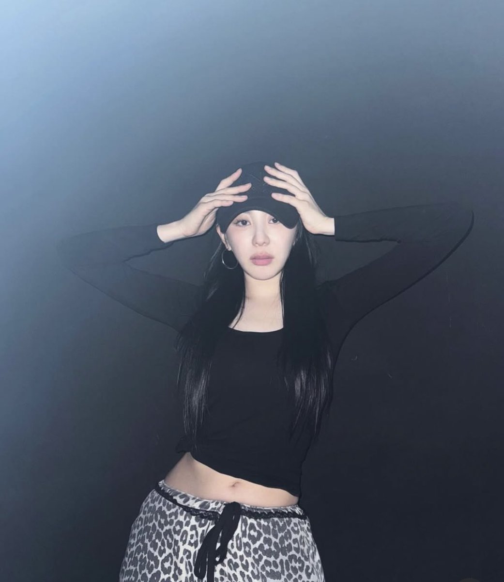 𝐌𝐢𝐜𝐡𝐞𝐥𝐥𝐞 (@matchaleez) on Twitter photo 