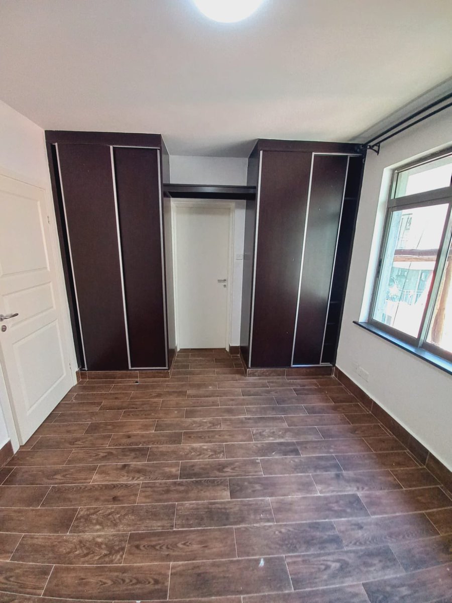 Reigman_ltd's tweet photo. KITISURU 3 BEDROOM TO LET!!!🤩
(Amani Gardens)
-3 Bedrooms, Master ensuite.
-Modern Interior and spacious.
-5 min from International School of Kenya.
-Club house and swimming pool available.
Rent: 110,000/= per month
#kitusuru
#buyrentkenya
#ButereGirls
#FridayVibes https://t.co/pqgprhk72z