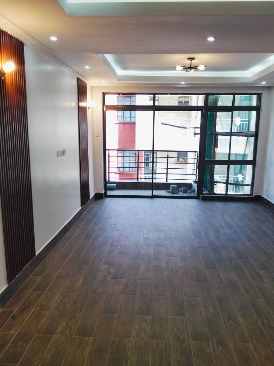 Reigman_ltd's tweet photo. KITISURU 3 BEDROOM TO LET!!!🤩
(Amani Gardens)
-3 Bedrooms, Master ensuite.
-Modern Interior and spacious.
-5 min from International School of Kenya.
-Club house and swimming pool available.
Rent: 110,000/= per month
#kitusuru
#buyrentkenya
#ButereGirls
#FridayVibes https://t.co/pqgprhk72z