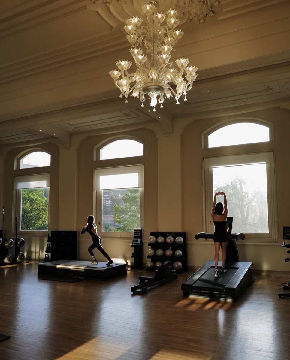 classyladylife's tweet photo. workout https://t.co/H8Zn30bqcq