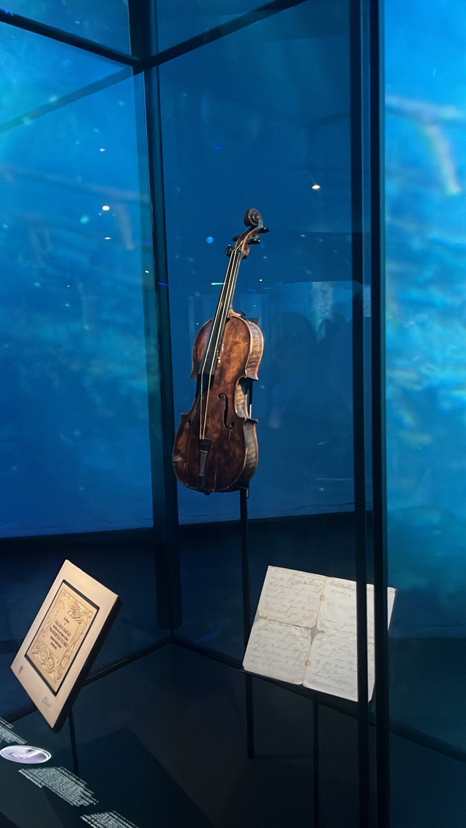 The first stop for our US Luxury fam trip was the iconic <a href="/TitanicBelfast/">Titanic Belfast</a> Thanks so much to the entire team at Titanic with special mention to Conor our wonderful guide for an unforgettable experience. <a href="/TourismIreland/">Tourism Ireland</a> <a href="/NITouristBoard/">Tourism NI</a> #FillYourHeartWithIreland