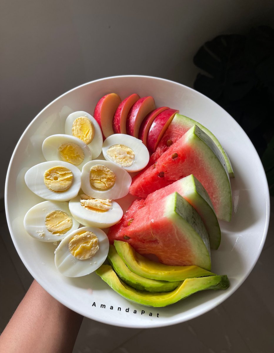 natural_ama's tweet photo. Breakfast 

Protein, healthy fat, fibre, carb😍 https://t.co/DxPOtRzERe