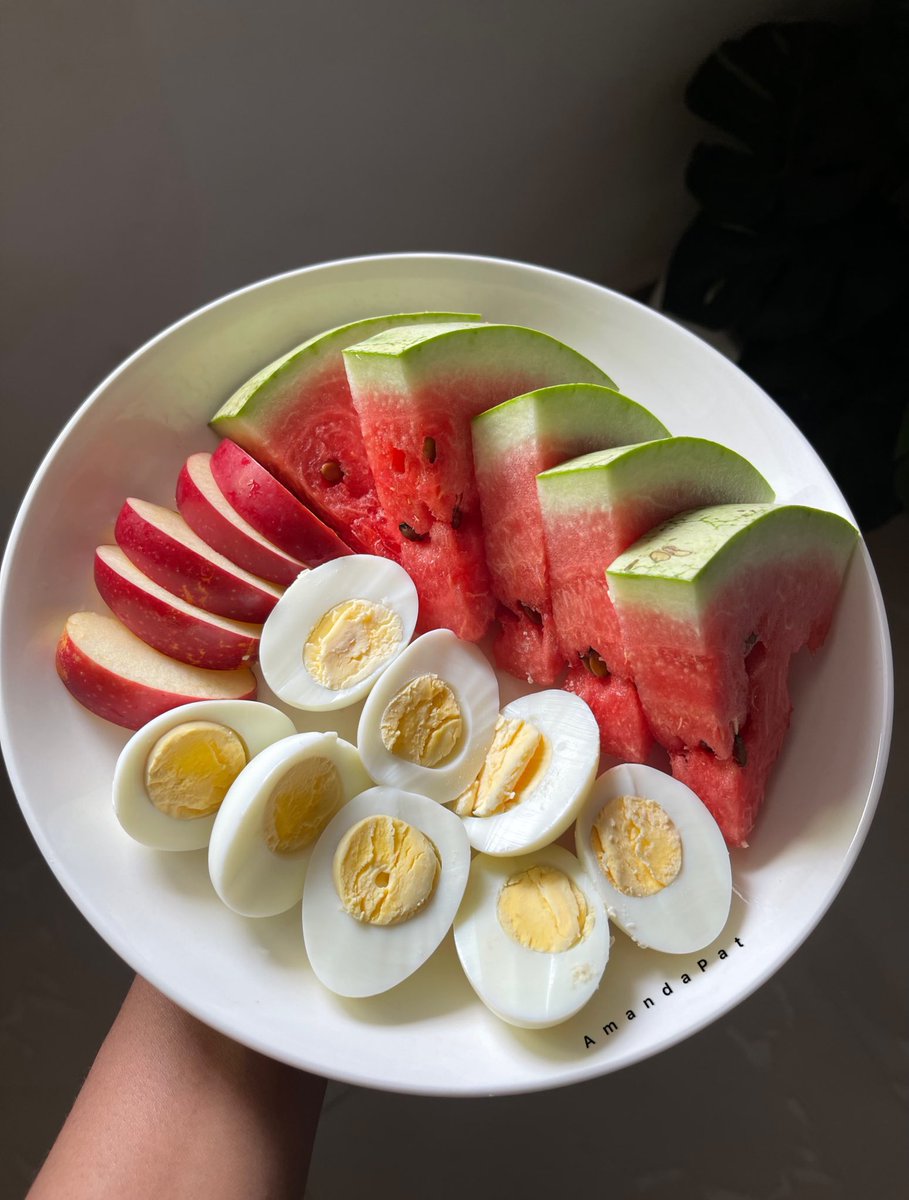 natural_ama's tweet photo. Breakfast 

Protein, healthy fat, fibre, carb😍 https://t.co/DxPOtRzERe