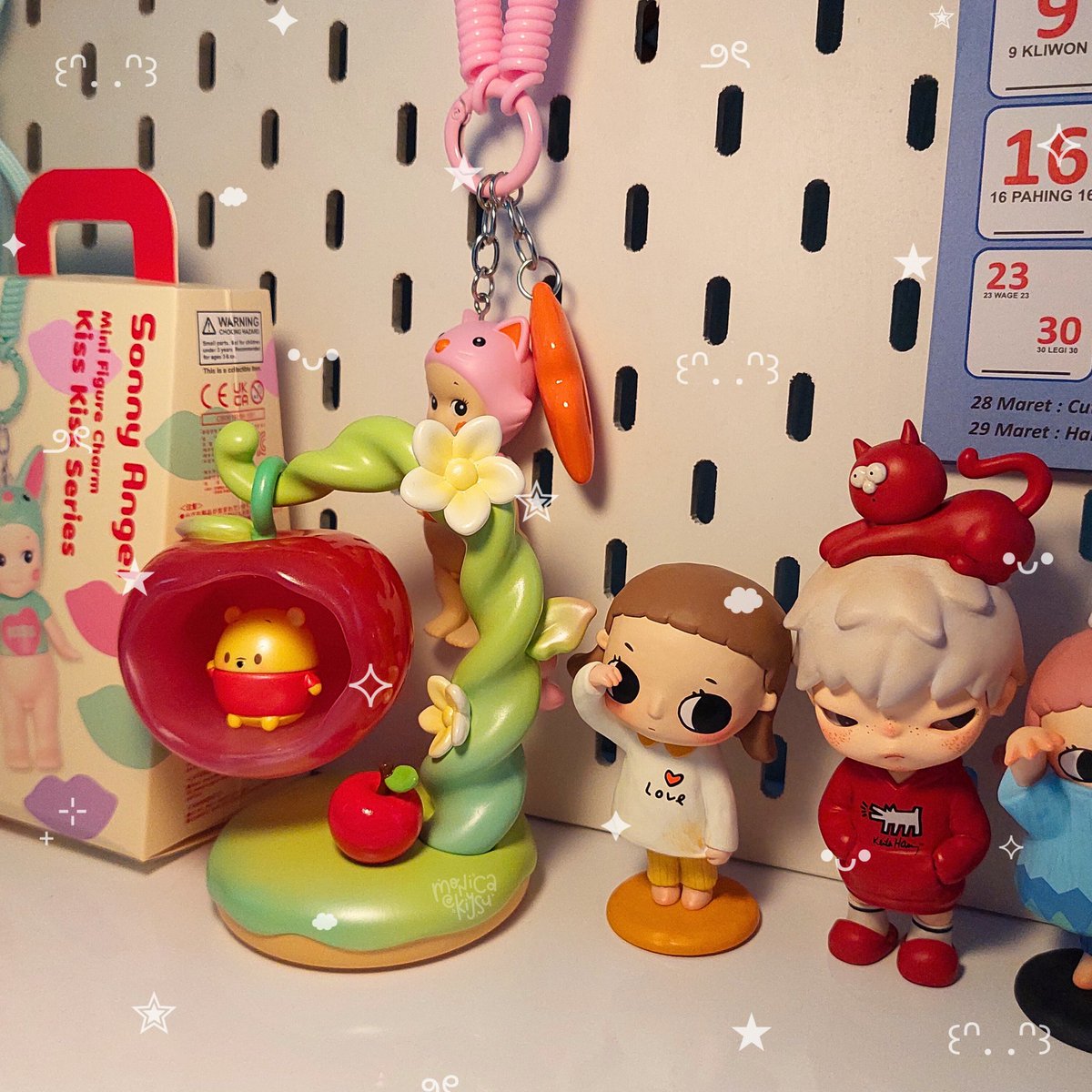 kiysu's tweet photo. just pulled this cutie from miniso's apple fairyland 🔮🪄🍎 https://t.co/MDAgaR8LYf