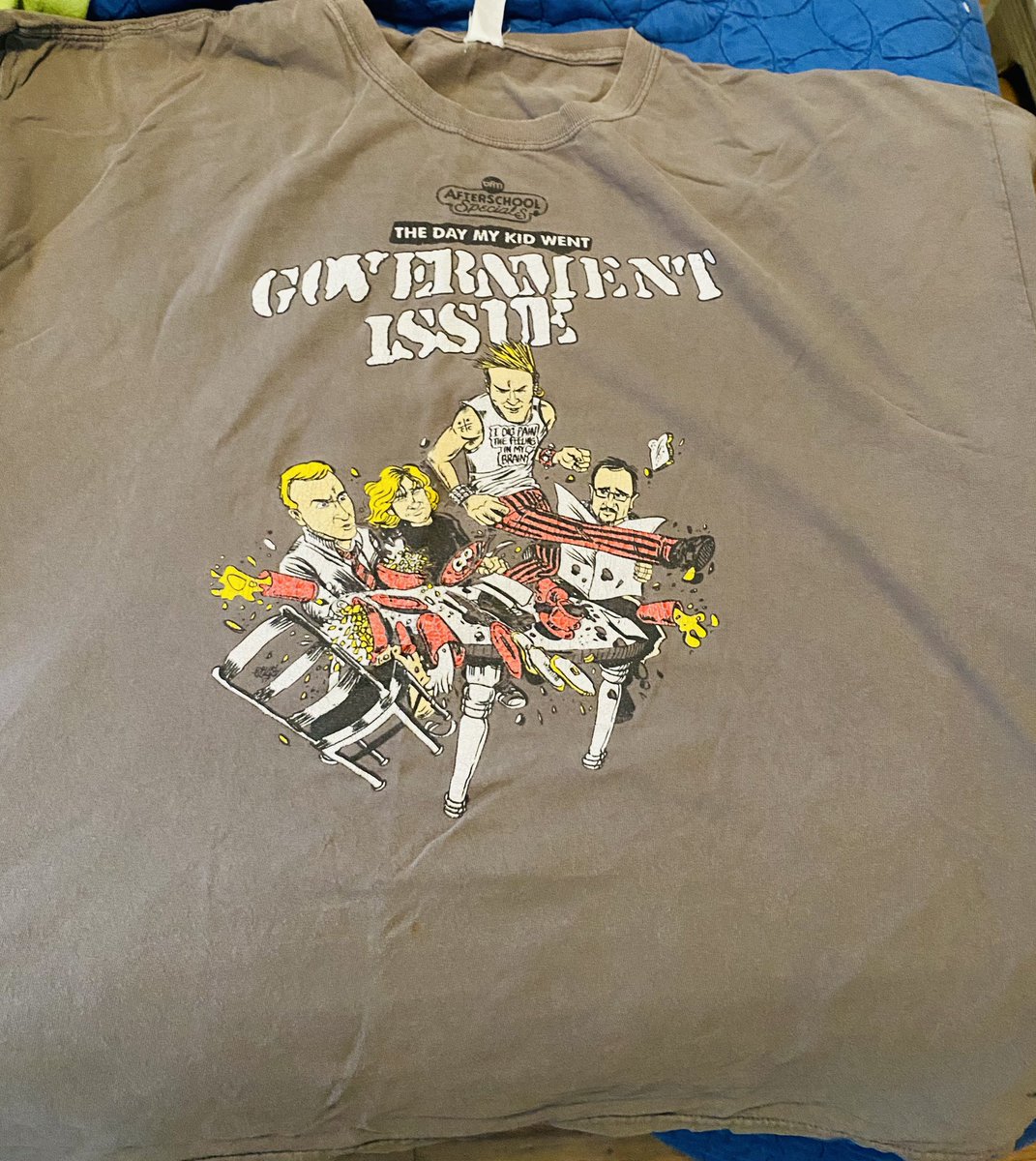 WillyGSkinner's tweet photo. Today’s shirt from The Husband’s collection.  

Glenn had a duplicate of this shirt. 

#GovernmentIssue #Hardcore #Punk #PhotoOfTheDay 🇺🇸 https://t.co/baTWnfE7AD