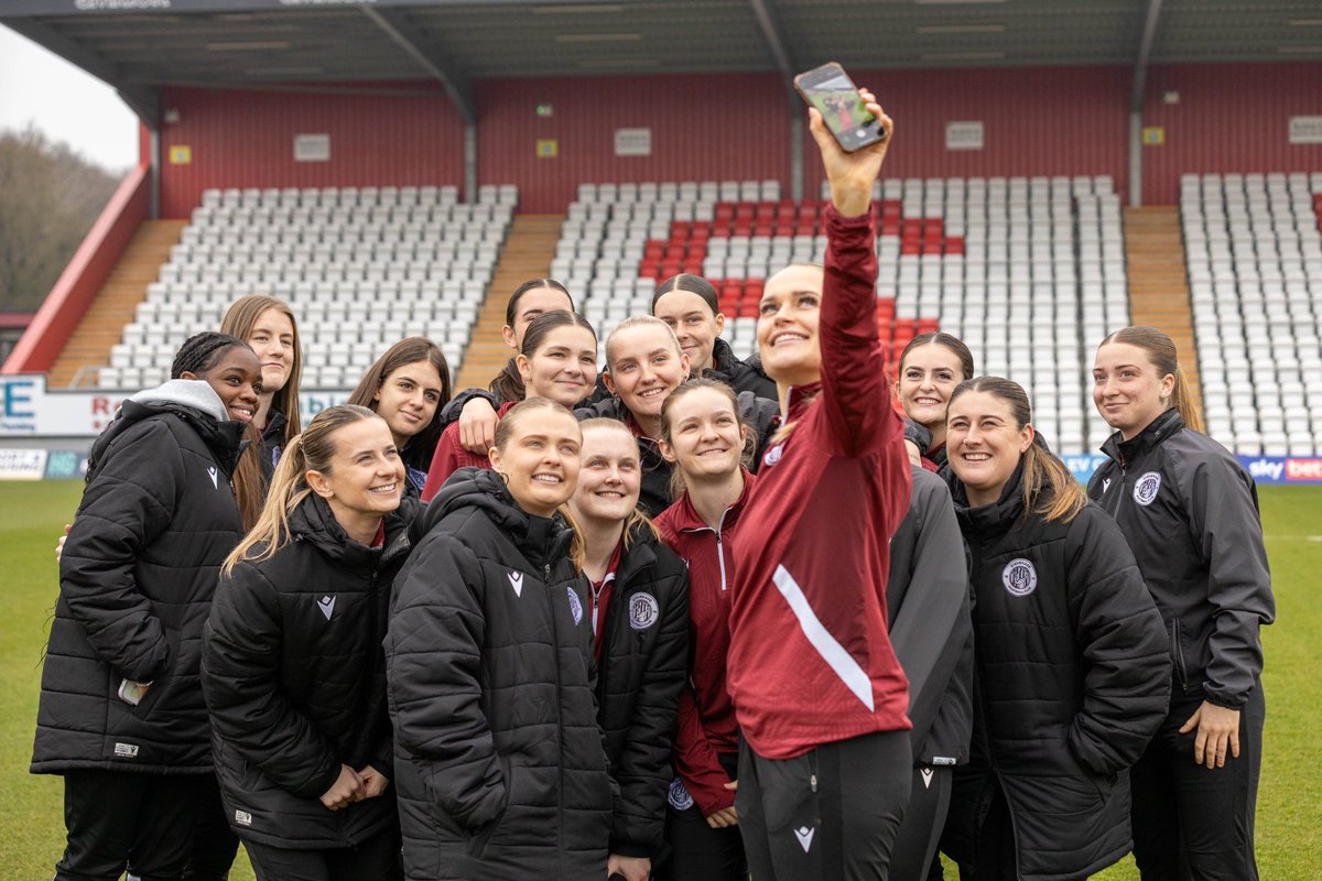 🤩 𝙑𝙖𝙘𝙖𝙣𝙘𝙮 … as the club enters a new and exciting period in its chapter, we are looking to recruit a dedicated General Manager to oversee the operational running of the women’s and girls pathway. For more info and to apply:

stevenagefc.com/news/2025/apri…

#TogetherForBoro 🔴⚪️