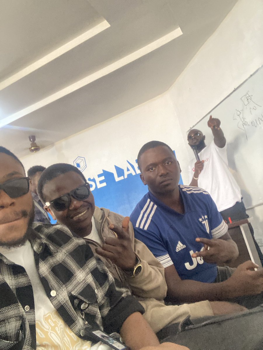 Alll about UNISWAP
Father of DiFi

#GMJos
<a href="/devlongs_/">devlongs</a>
<a href="/blockfuselabs/">Blockfuse Labs</a> 
<a href="/UniswapFND/">Uniswap Foundation</a>