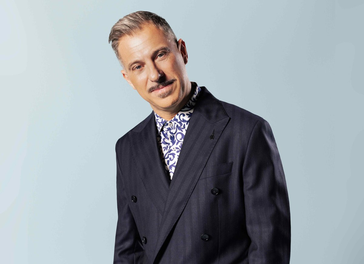 DiscoveryItalia's tweet image. #ascoltitv: sempre bene #OnlyFun con punte che sfiorano 900.000amr e il 3,7%shr 🔥 RECORD per #DontForgetTheLyrics con 600.000amr 👏 @nove #8canale nazionale in PT+2^s. Successo per #CasaAPrimaVista con oltre 800.000amr e il 4%shr 🏠 In PT #ViteAlLimite seguito da 350.000amr✨