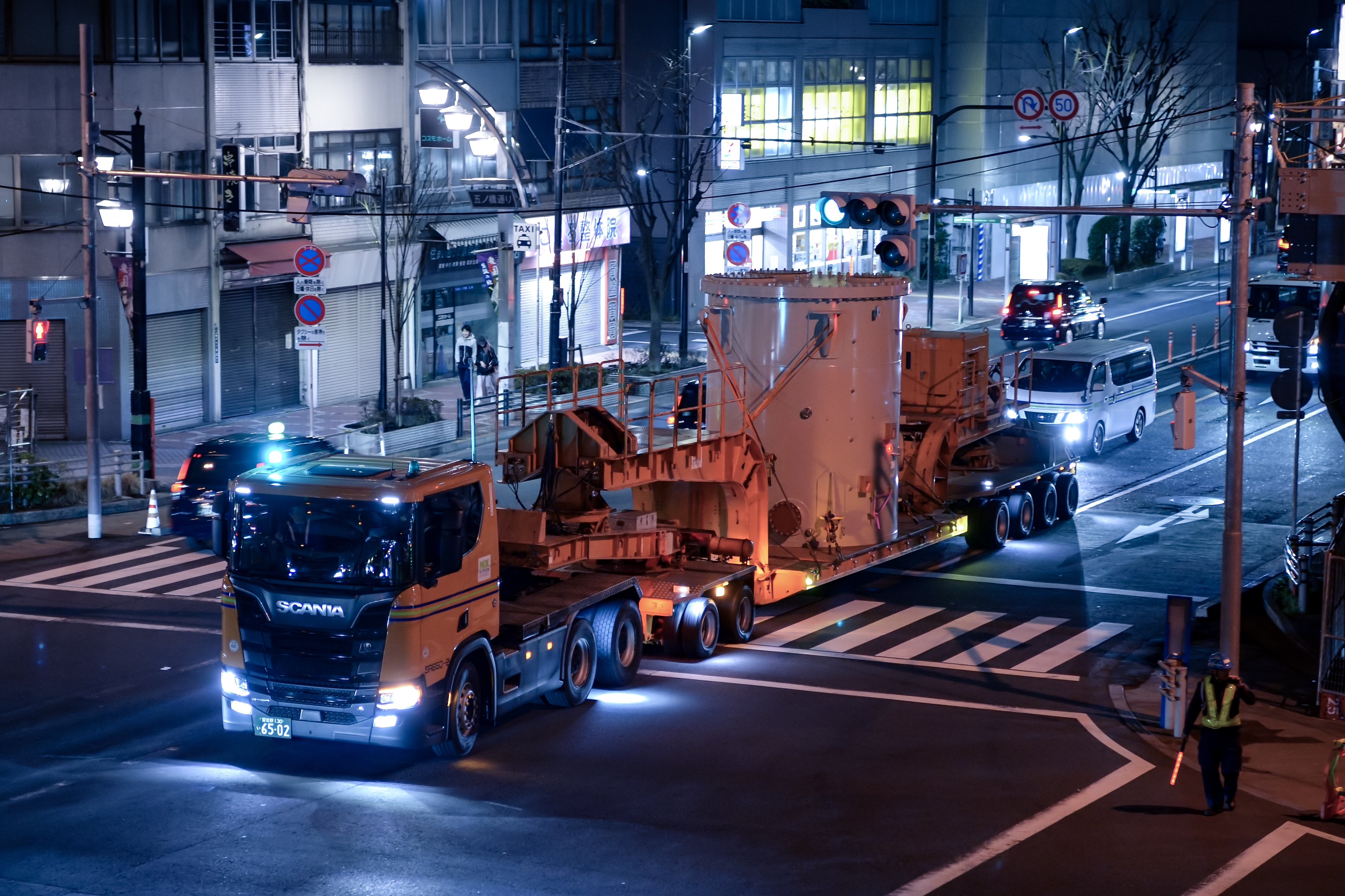 えんびふらい on X: 