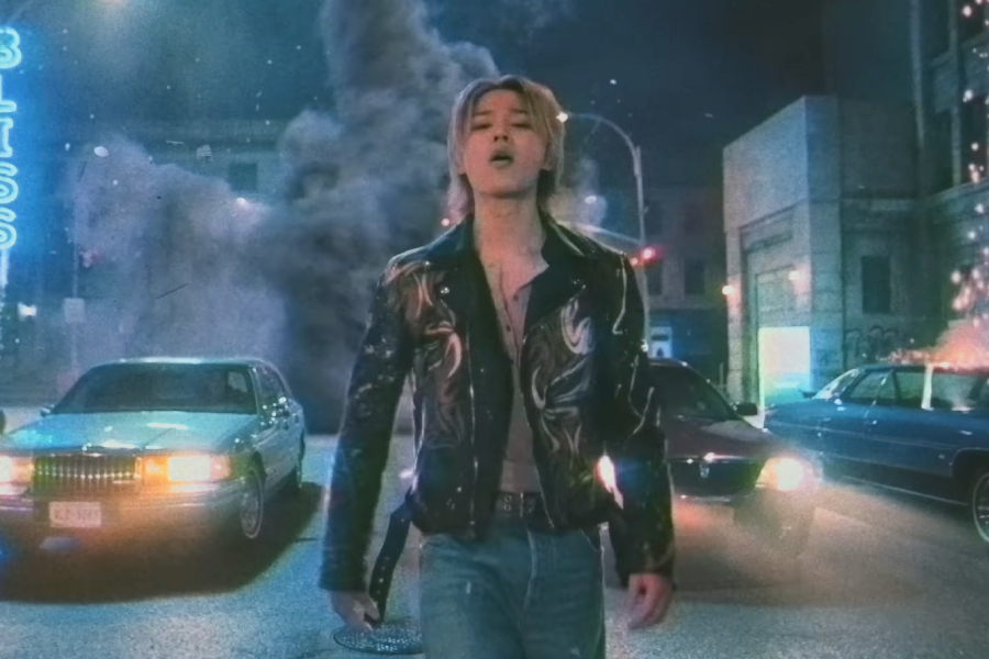 soompi's tweet photo. #BTS's #Jimin's "Who" Becomes His 3rd Solo MV To Hit 100 Million Views
https://t.co/00GJldpOyF https://t.co/1fmR6Zbcg1