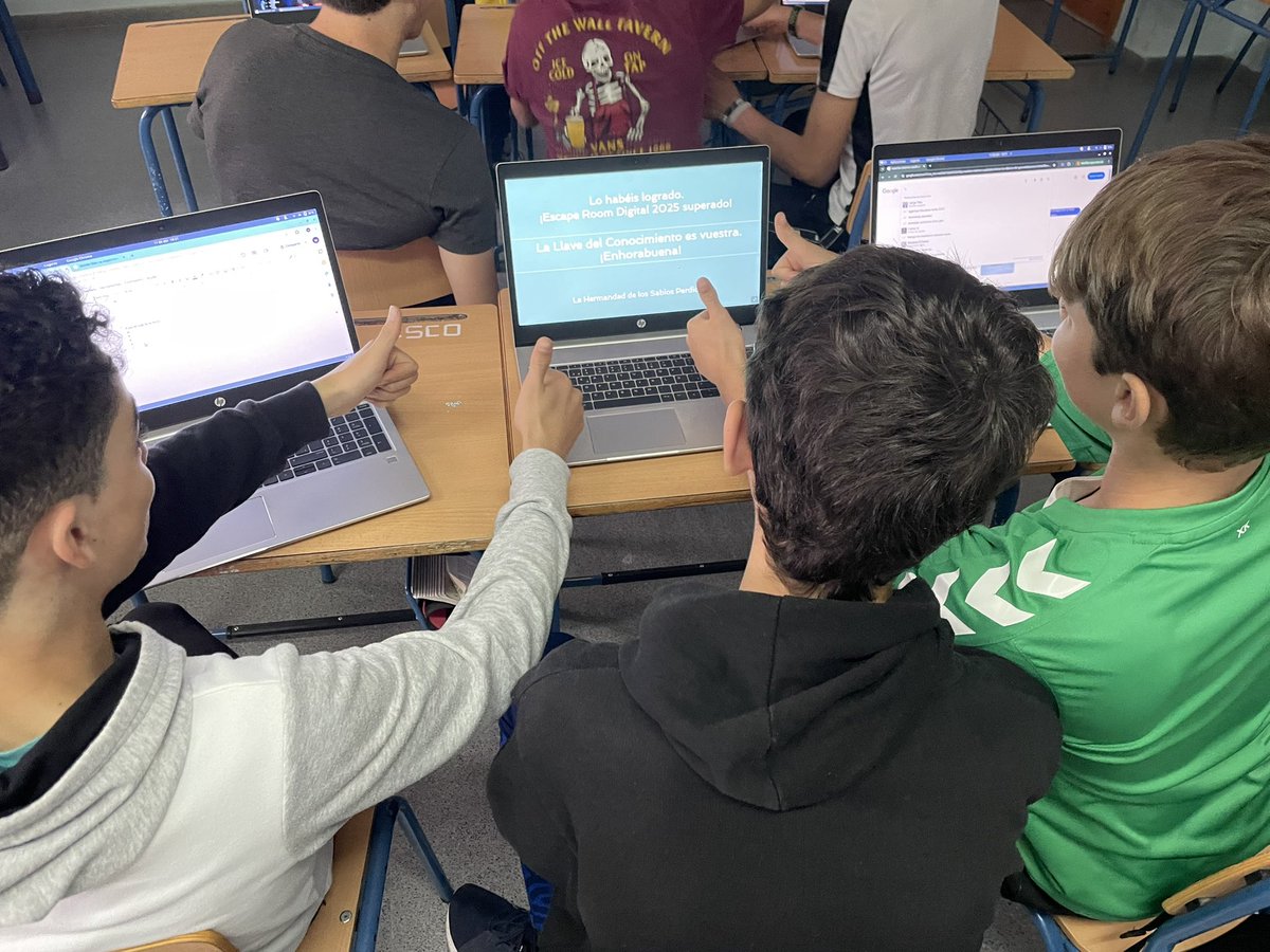 labioloca's tweet image. Ahora 2 de ESO! De @IESODONBETANZOS Bravisimo!  Deseando que llegue el próximo @EscapeRoomDigit 2026!