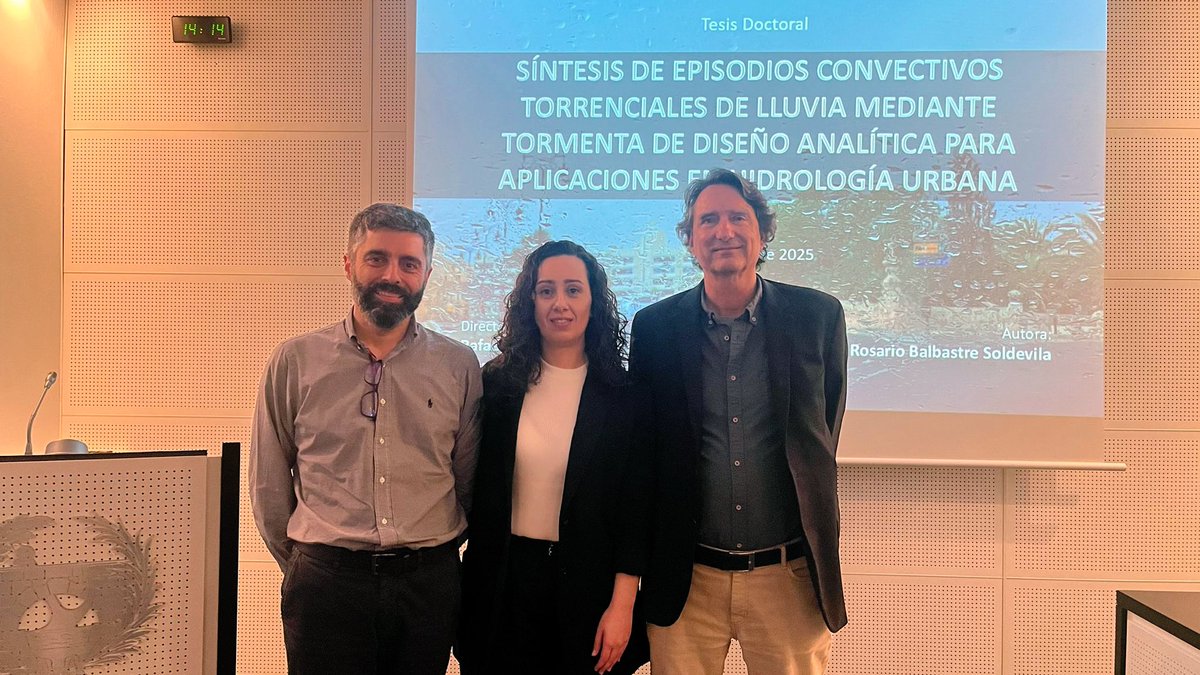 iiama_upv's tweet photo. #TesisIIAMA
👏Felicitamos a Rosario Balbastre por la magnífica defensa de su #TesisDoctoral📖 realizada este miércoles.
Su estudio, dirigido por Ignacio Andrés y Rafa García, plantea un enfoque innovador para sintetizar tormentas de diseño en #hidrología💦 urbana.
😀Enhorabuena! https://t.co/yTeSwdhpwa