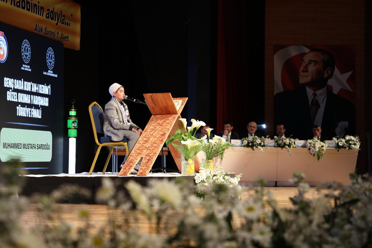 HamidiyeImam's tweet photo. GENÇ SEDA KUR-AN’I KERİM’İ GÜZEL OKUMA YARIŞMASINDA TÜRKİYE DERECESİ .
Konya ve Bölge birincimiz Muhammed Mustafa SARDOĞU, 10.04.2025 tarihinde düzenlenen Türkiye finallerinde 2. olarak büyük bir başarıya imza atmıştır. Öğrencimizi tebrik eder, emeği geçenlere teşekkür ederiz. https://t.co/QKFzDOjkSl