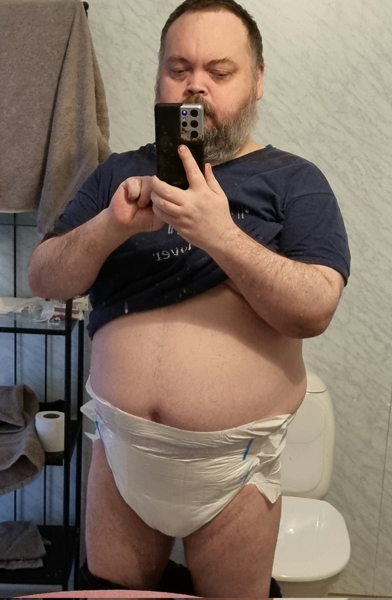 betterdrysoaker's tweet photo. Happy BDF ppl❤❤❤ #incontinent #incontinence #diapers #abdl #nru #Norway #windeln #Karmøy #bleier #abdlscandinavia https://t.co/mQY1vwL8TM