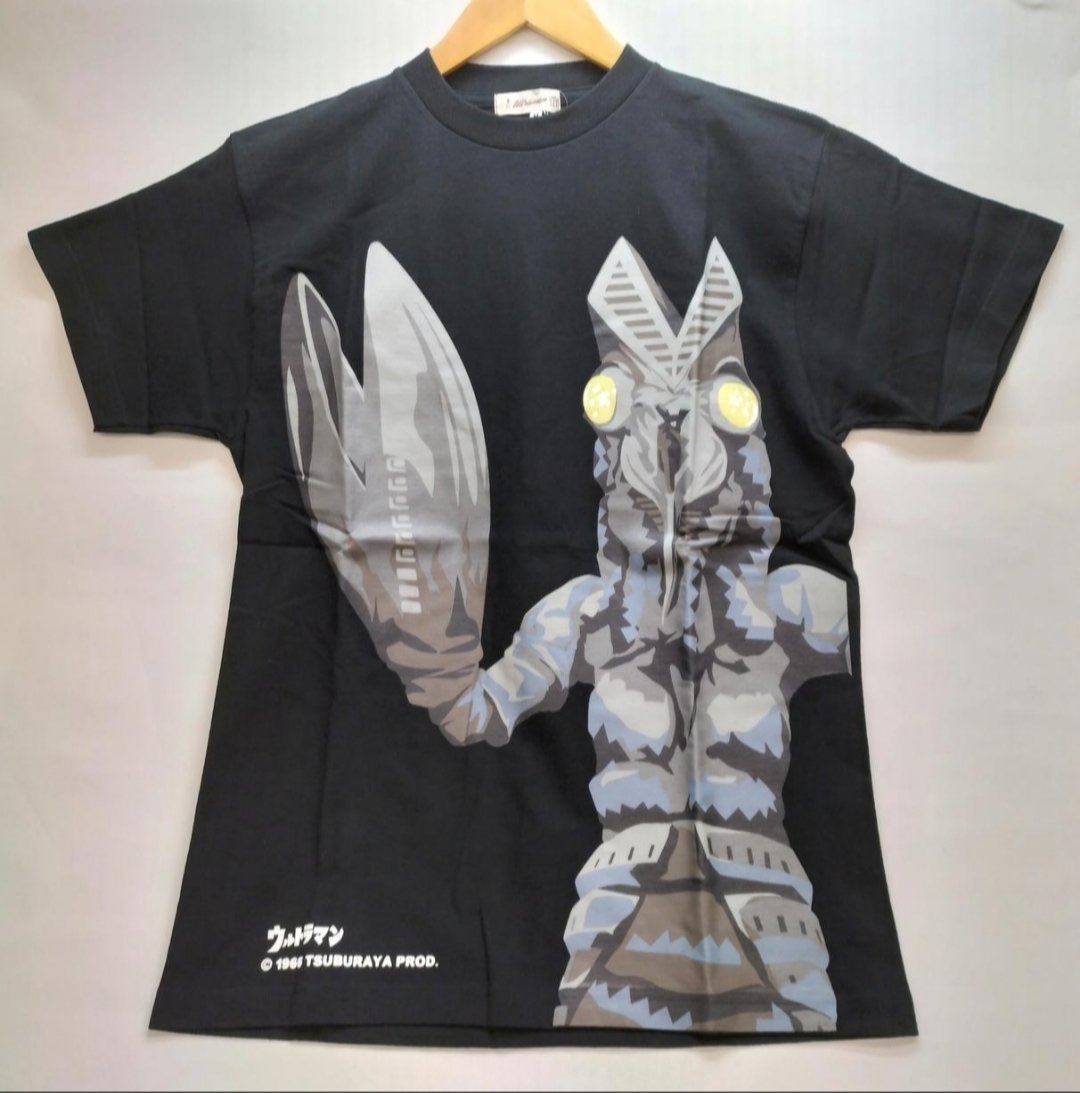 off23220's tweet photo. オフモールにて掲載中!!
ウルトラ怪獣 Tシャツ タグ付き商品です👽️
店頭でも販売しております✨️✨️

#オフハウス #ハードオフ #ウルトラマン #古着
https://t.co/P2TRHuWvF1
https://t.co/2LYr5jXH4t https://t.co/mnyrqi5MCH