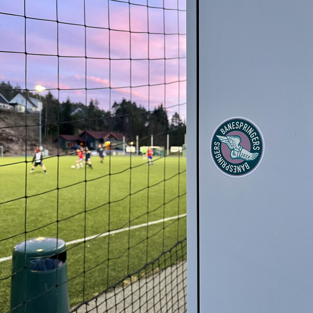 Banespringers tweet media