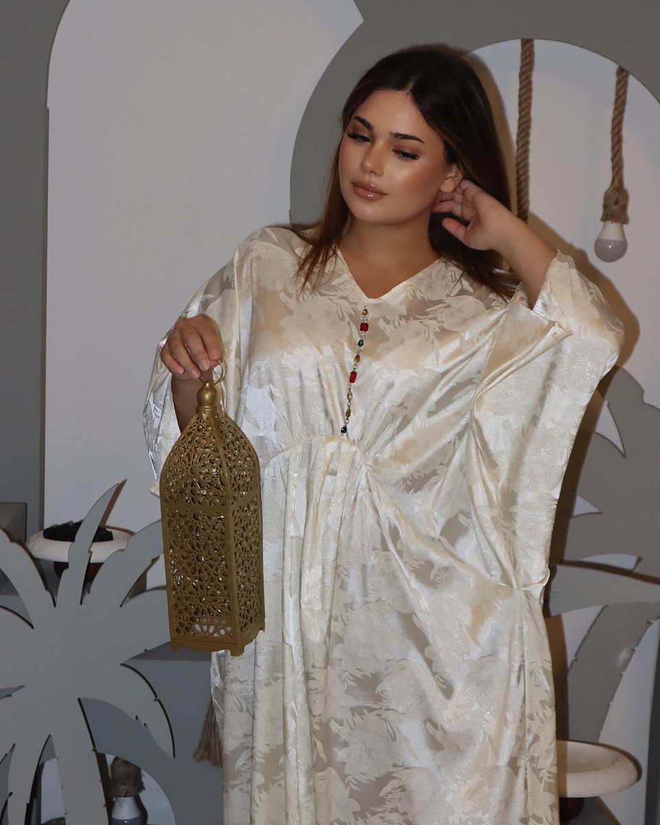 SHEIN_AR's tweet photo. جميلة جداً كالعادة🌷✨
IG: saramohannad_
تسوق عبر الرابط الموجود في البايو وابحث في المتجر عن نفس المنتجات
#شي_ان #شي_إن #الشرق_الأوسط #سعودية #فاشن #ستايل 
💵كود خصم: ANND15 https://t.co/UCcOZOxlcE