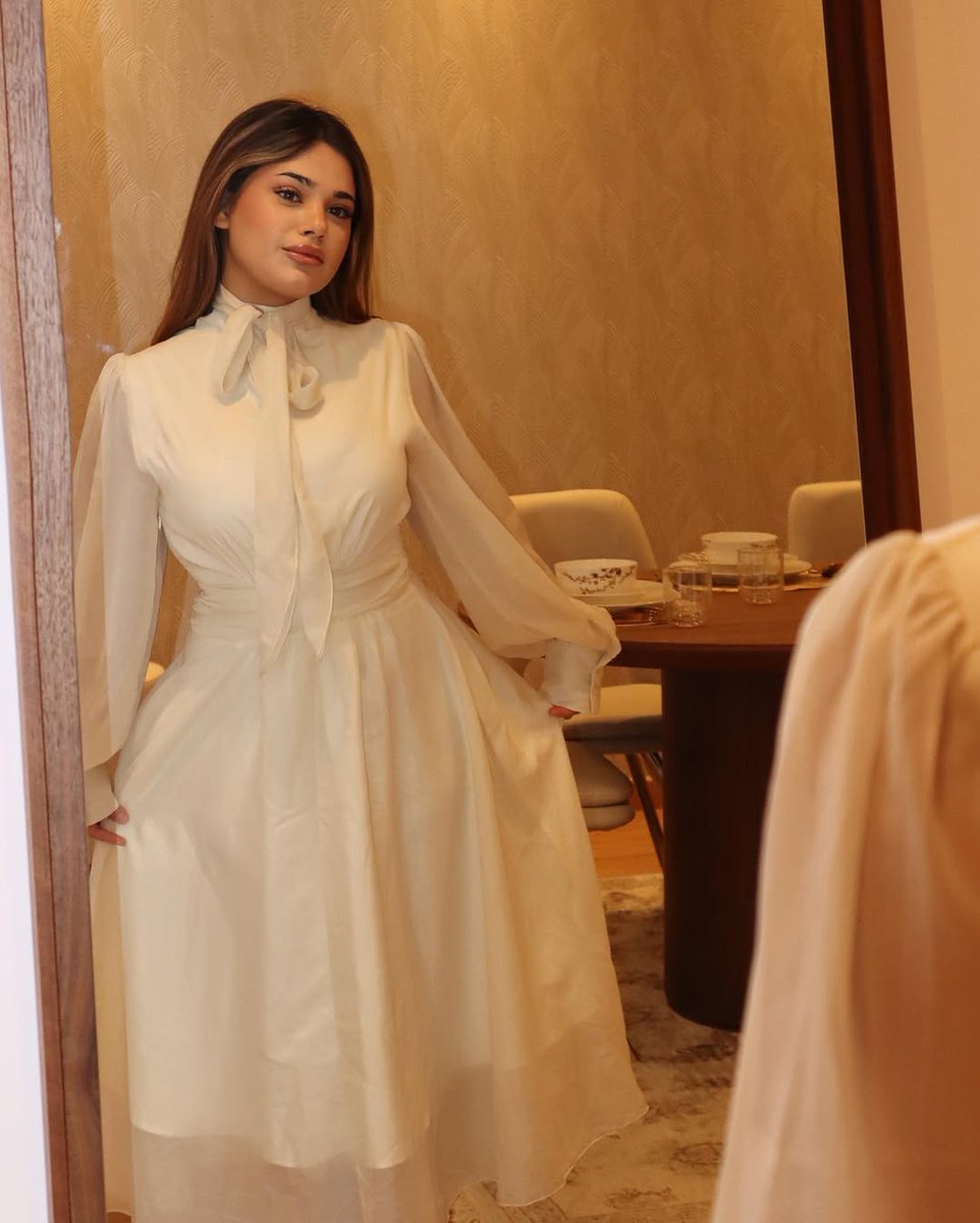 SHEIN_AR's tweet photo. جميلة جداً كالعادة🌷✨
IG: saramohannad_
تسوق عبر الرابط الموجود في البايو وابحث في المتجر عن نفس المنتجات
#شي_ان #شي_إن #الشرق_الأوسط #سعودية #فاشن #ستايل 
💵كود خصم: ANND15 https://t.co/UCcOZOxlcE