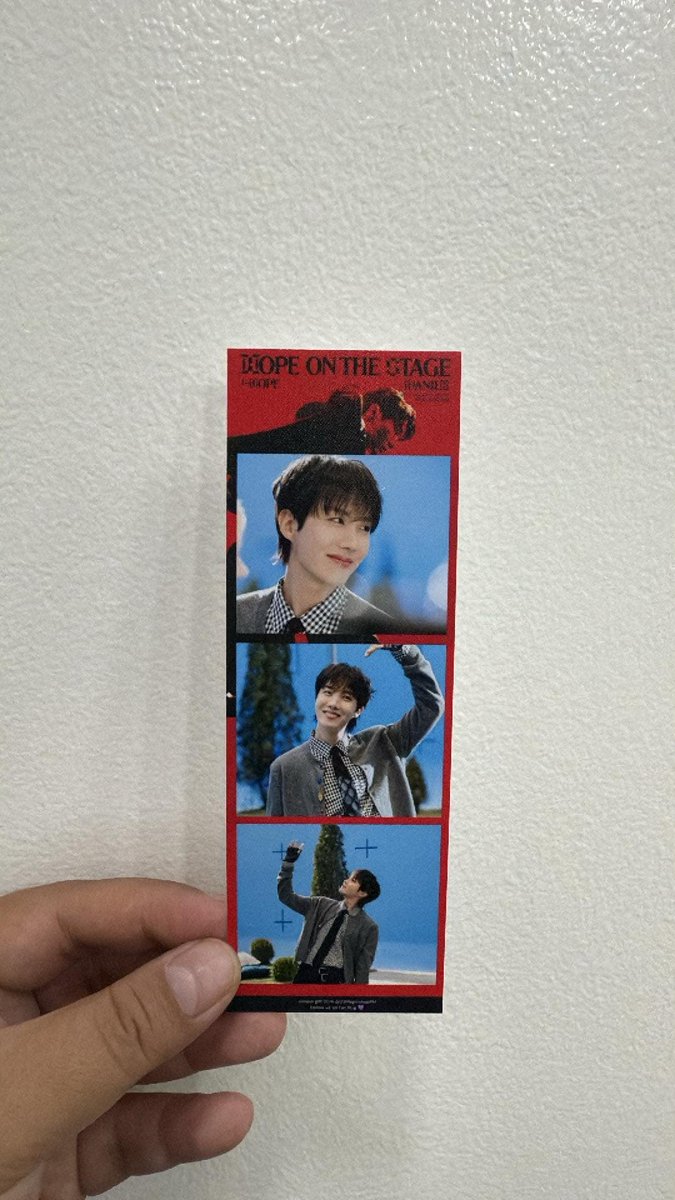 23MagicShopPh's tweet photo. HOPE ON THE STAGE MANILA FREEBIES day 2.
We’ll be giving away Jhope photostrips. We hope you’ll like it  💜💜💜

❤️Strictly 1:1
🖤Limited quantity only
❤️Help RT + Like

See you ARMYS ❤️🖤❤️ 
HOTS Manila fan support by @23magicshopph!

#HOPE_ON_THE_STAGE_TOUR_MANILA https://t.co/WHo4xVXpdB