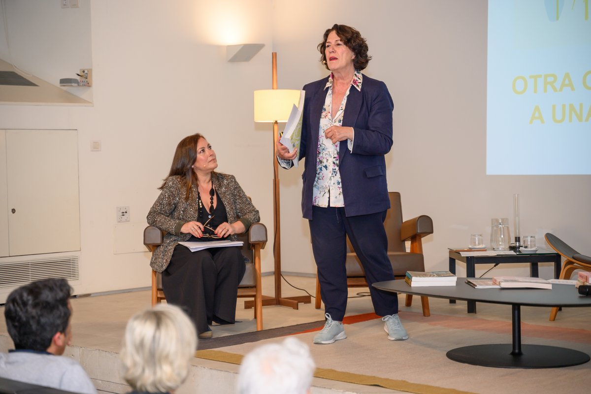 COAIBALEARS's tweet photo. 🙌 Gràcies a ponents i assistents per fer possible la jornada “Nous formats en torn a l’habitatge” dins el cicle Construir en clau sostenible 💬
Seguim reflexionant sobre models d’habitar més justos i col·lectius.

@Obs2030_CSCAE @SaintGobainES #DecagonoMuebles https://t.co/3oDmyGte5H