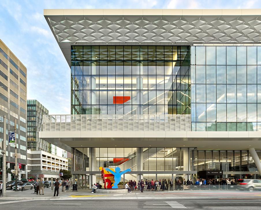 mimarmali's tweet image. 7️⃣ Moscone Center, San Francisco – APEC Zirvesi
Yeşil bina sertifikalı, dijital altyapılı bir kongre merkezi.
💻 Mesaj: Teknolojik güç, sürdürülebilirlik ile taçlanır.
#APEC #SanFrancisco #TechArchitecture #aksmimarlık