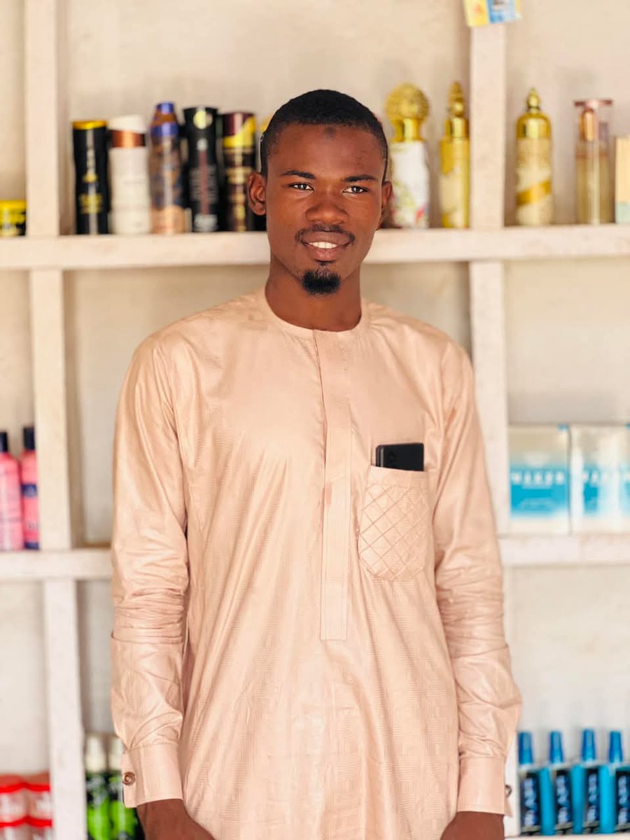 70thingxx's tweet image. I swear I can’t imagine my life without ALLAH...🥰💓💫
Jumma'at Mubarak🥀🦋
