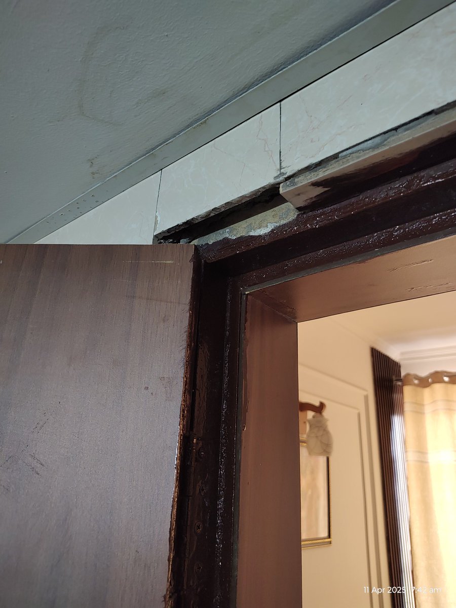 imm_jay's tweet photo. This is the worst construction quality of NBCC in the Amarpali Riverview project in G.Noida(W). I got my flat after more than 10 years and shifted 2 months back only. Today bathroom tiles have fallen on my kid. Crack in almost every wall . @dipankar_18 @MoHUA_India @OfficialNBCC https://t.co/zoXXTKDlkA