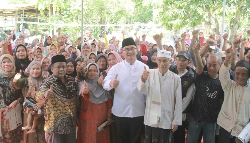 putriii_bungsuu's tweet photo. jangan dibutakan ya guys jangan salah pilih, ini udah spek mantap,, Serang jadi lebih jelas gitu kalo di pimpin mereka

#SerangCerdasPilihnya01
PilihYangBersih CoblosKosongSatu https://t.co/FQaowmociY