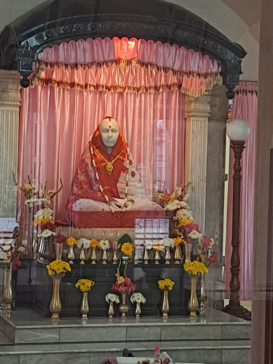 "With heartfelt reverence, visited the sacred birthplaces of Sri Ramakrishna Paramahamsa at Kamarpukur and Sri Maa Sarada Devi at Jayrambati — divine soil and divine souls that also nurtured the early life and spirit of Swami Vivekananda. 
#VivekanandaKendra
