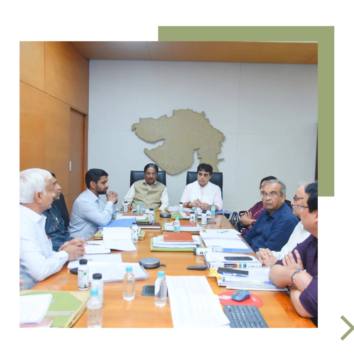 EducationGujGov's tweet image. 🎓 11th Governing Body Meeting of KCG

📌 Key Highlights:
➤ Comprehensive review of initiatives by KCG to boost higher and technical education in Gujarat
➤ In-depth assessment of quality improvement projects and strategic guidance provided

#KCGGujarat #GujaratDevelopment
