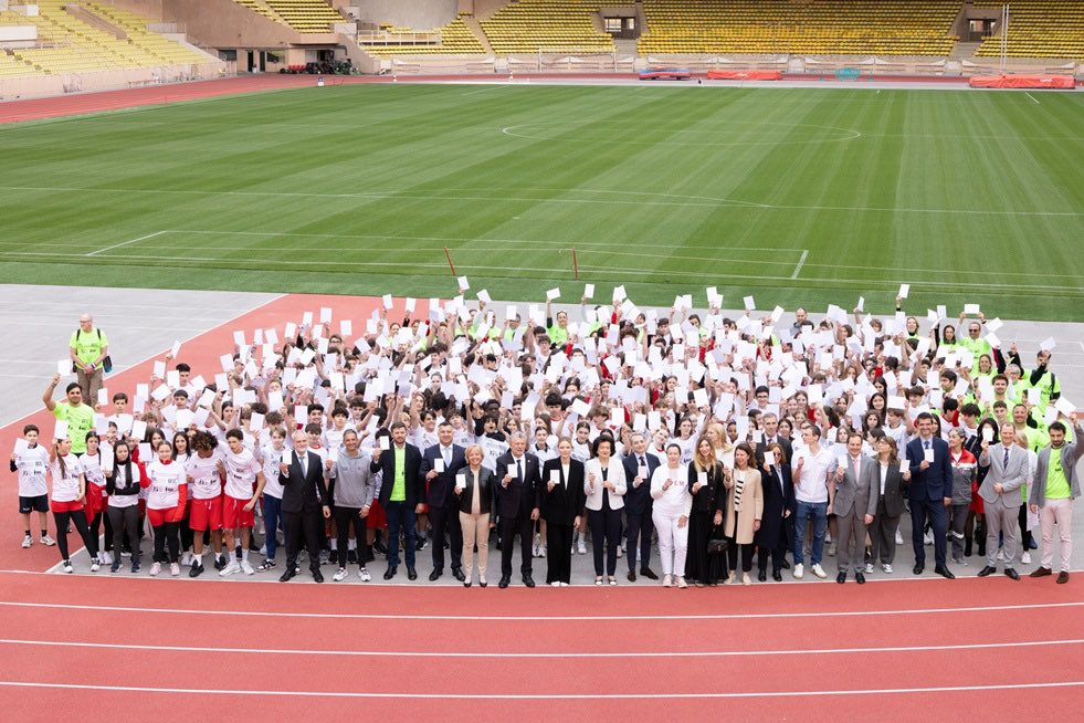 🌍⚽️ Monaco, World Capital of Sport 2025, in Action! On April 2nd, nearly 400 students joined the 9th Rallye Princesse Charlène for a morning of sport, peace, and solidarity — with H.S.H. Princess Charlène herself attending and supporting the cause #aces