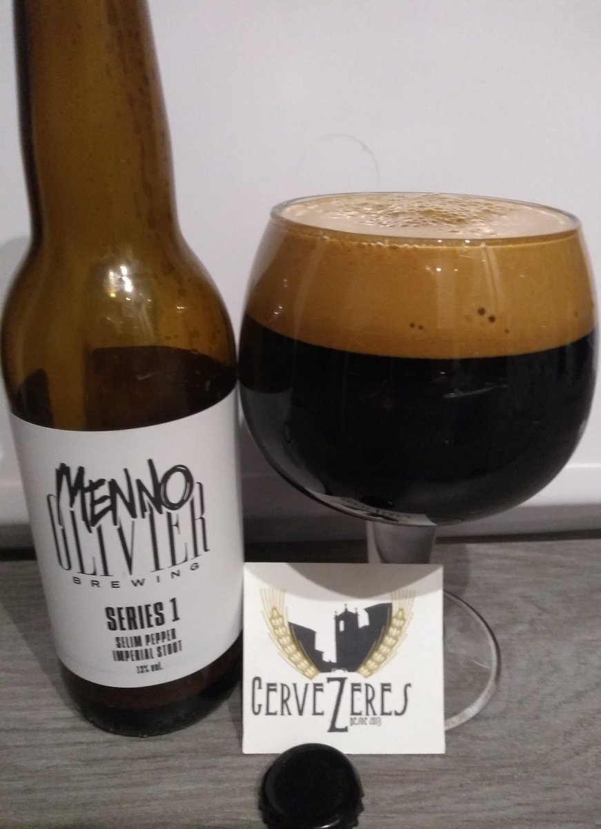 CerveZeres's tweet photo. #buenosdias🌞 CerveZer@s #mennoolivierbrewing HOLANDA🇳🇱ESPAÑA🇪🇸 #cerveza🍺 SERIES 1 SelimPepper Imperial Stout 13% #aroma #sabor a #malta #torrefacta #regaliz #picante #almizcle y #especias con #final especiado y #seco #proost🍻 #salud🍻 Buen #viernes para tod@s desde @CerveZeres https://t.co/lSuLyzRkmC