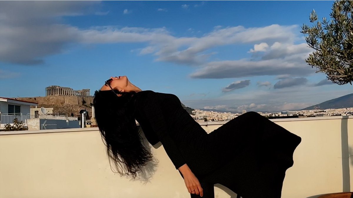 HELLENA 🇬🇷🎵🧜‍♀️🏺⚡🎤🏛️ tweet media