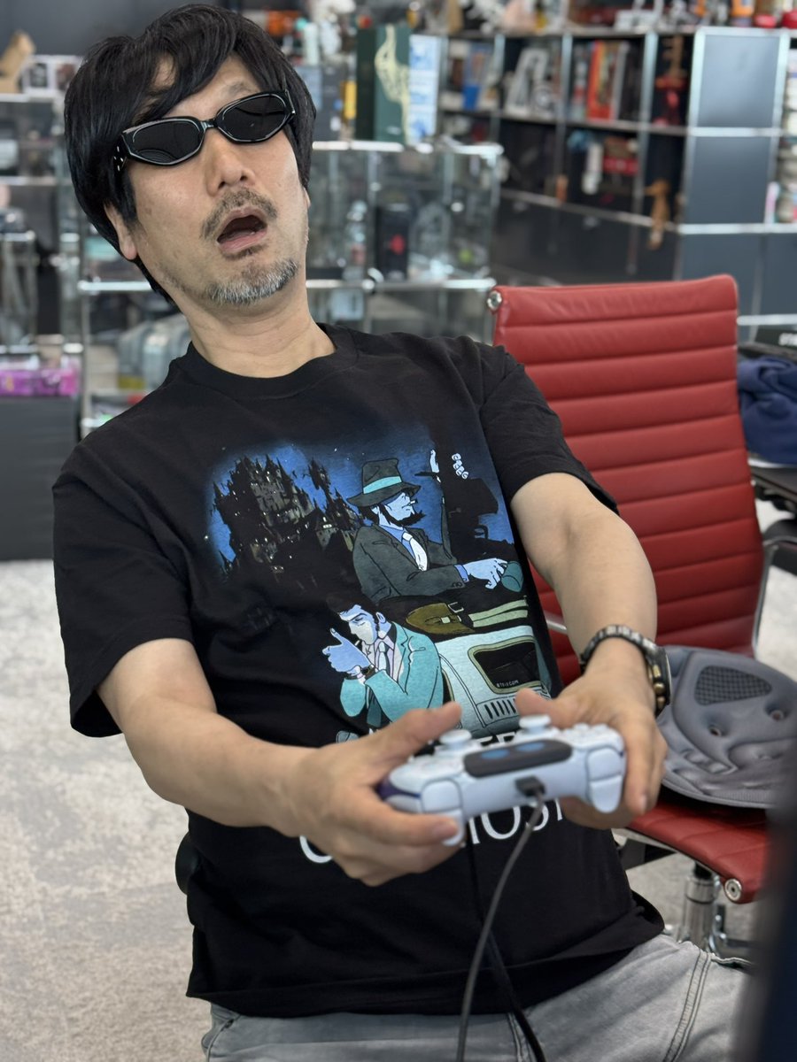 HIDEO_KOJIMA_EN's tweet photo. Second round of the Japanese version—just focused on deliveries again! 🎮🌸 https://t.co/mBgjIzlCvS