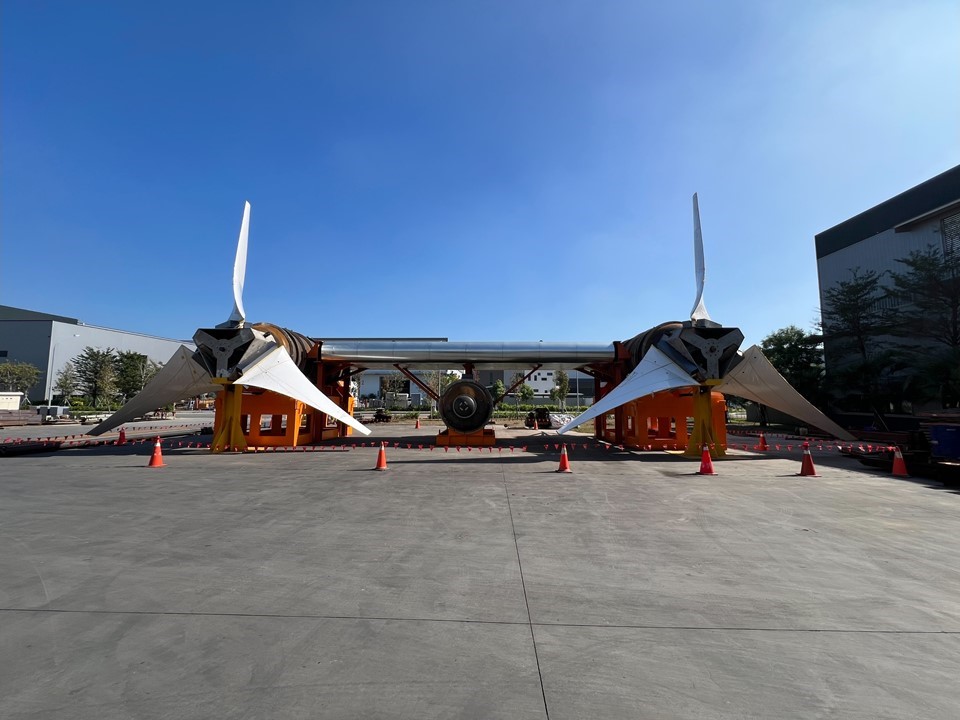 AcadSinica's tweet photo. The Pioneer of #HarnessingPower from the Kuroshio:
Taiwan has independently developed and manufactured a 100kW floating turbine capable of harnessing electricity from the Kuroshio.
https://t.co/BlFyBVFCdP
#ResearchImageExhibition #netZeroemissions #marinepower https://t.co/LDeYwb8f9J