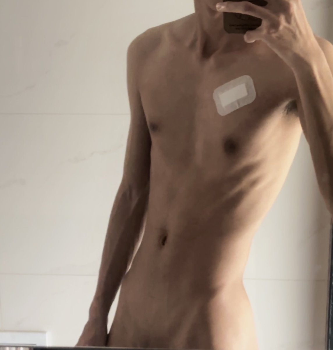 喜欢白又瘦的有福啦 #四爱 #iiii