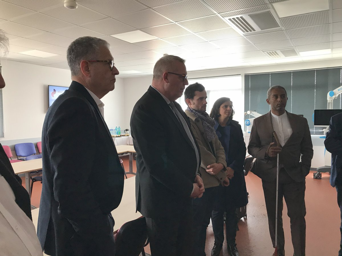 AÉSIO Santé (@aesiosante) on Twitter photo Retour en images sur la visite d’ <a href="/EChenut/">Eric Chenut</a>, Président de la <a href="/mutualite_fr/">Mutualité Française</a> à la Clinique Mutualiste La Catalane AESIO Santé à Perpignan.
Nos équipes étaient très fières de lui faire découvrir les innovations déployées au service des patients (circuit court en ambulatoire, SOS Retour en images sur la visite d’ <a href="/EChenut/">Eric Chenut</a>, Président de la <a href="/mutualite_fr/">Mutualité Française</a> à la Clinique Mutualiste La Catalane AESIO Santé à Perpignan.
Nos équipes étaient très fières de lui faire découvrir les innovations déployées au service des patients (circuit court en ambulatoire, SOS