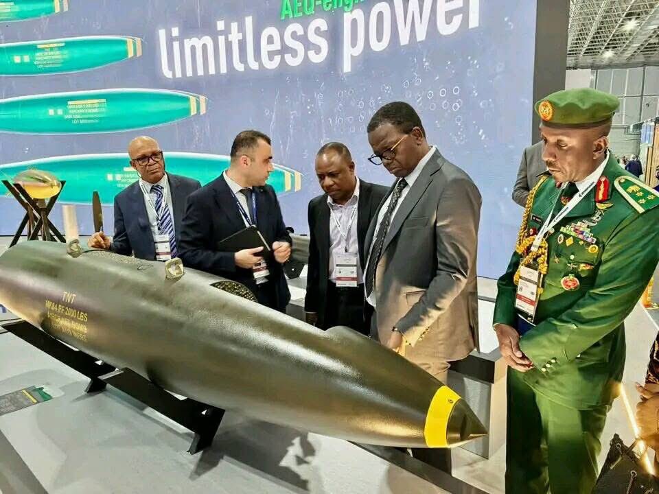 AutanGovernors's tweet photo. Yadda Minista @Bellomatawalle1 ya jagoranci tawagar Nijeriya a taron LAAD na inganta tsaron sararin samaniya da ke gudana a kasar Brazil da kasashen Latin Amurka https://t.co/jFEQ9Z9bRz