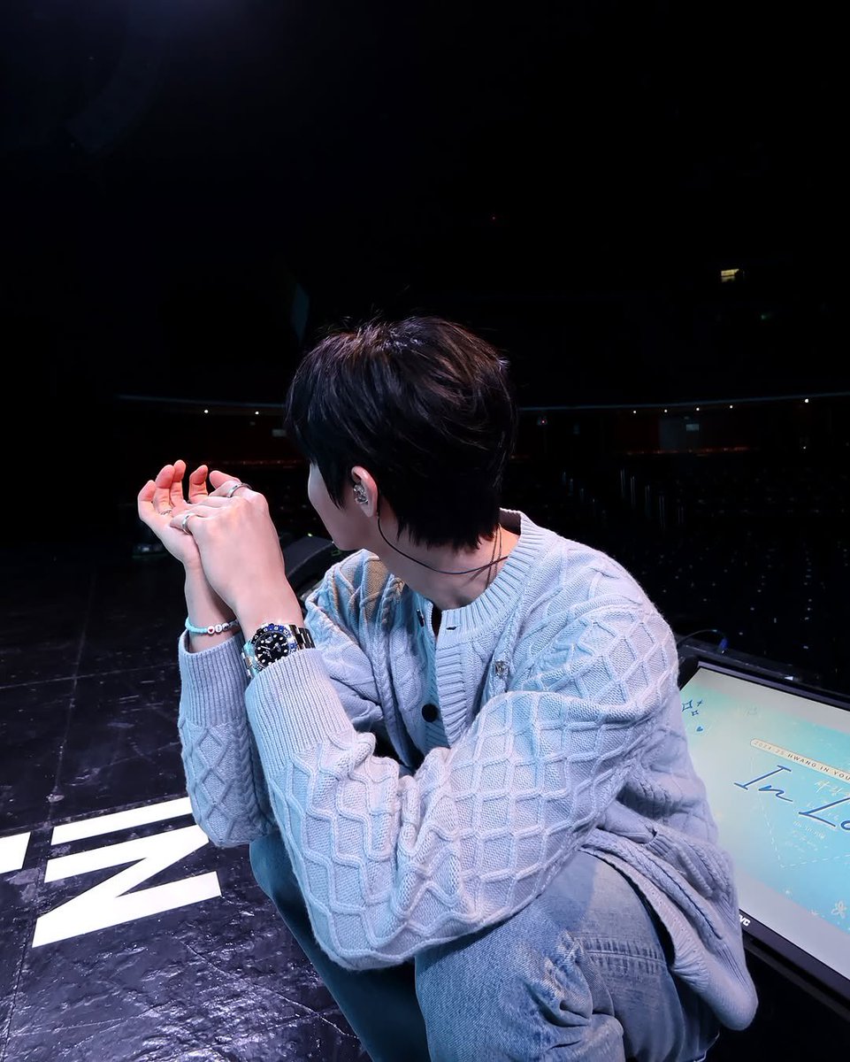 앉아잇는거귀여운거봐 아가인엽아