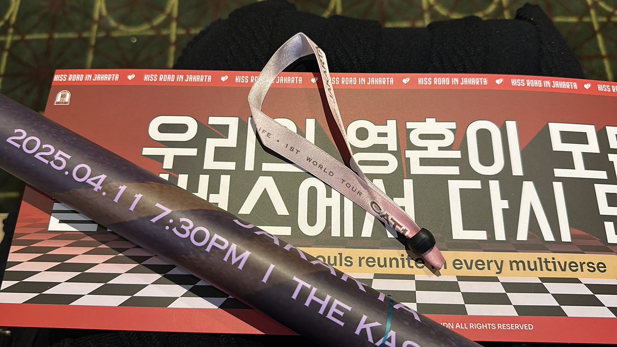 l_krisa's tweet photo. Wts 1 tiket cat 1D seat K-3 udah jadi wristband nih. Underprice ya. Dm for price https://t.co/xg7RIS9m8z