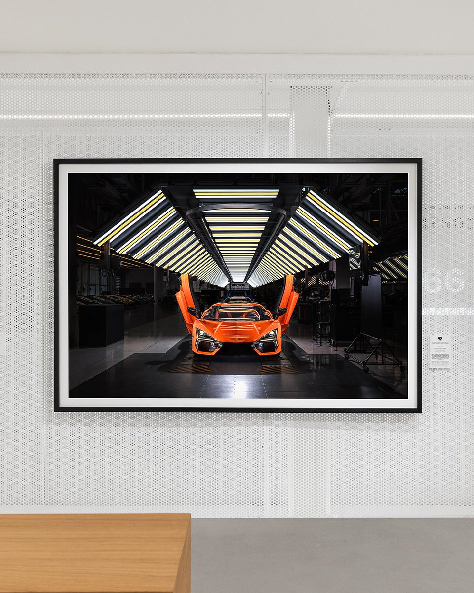 Lamborghini tweet media