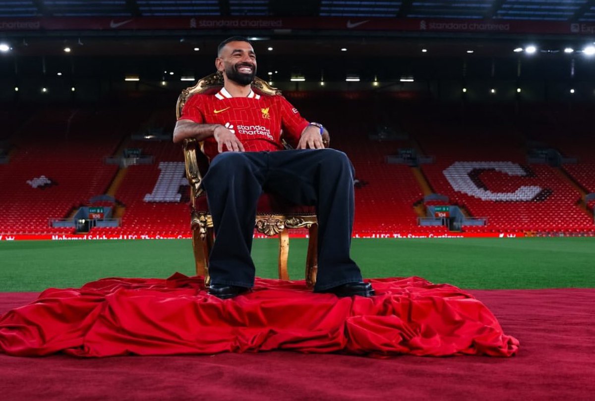 A_Marghany's tweet photo. ابوه و كلنا كنا بنقول ان زيزو عقليته زي صلاح
و الاتنين كانت دي اخر سنه ليهم سواء في الزمالك او ليفربول 
صلاح جدد مع ليفربول و ساب ملايين الملايين حرفياً علشان يكمل اللي بدأه و يبقي اسطورة فعلاً هناك
اما زيزو ريل و جري ورا الفلوس https://t.co/iQD9Y9t10h