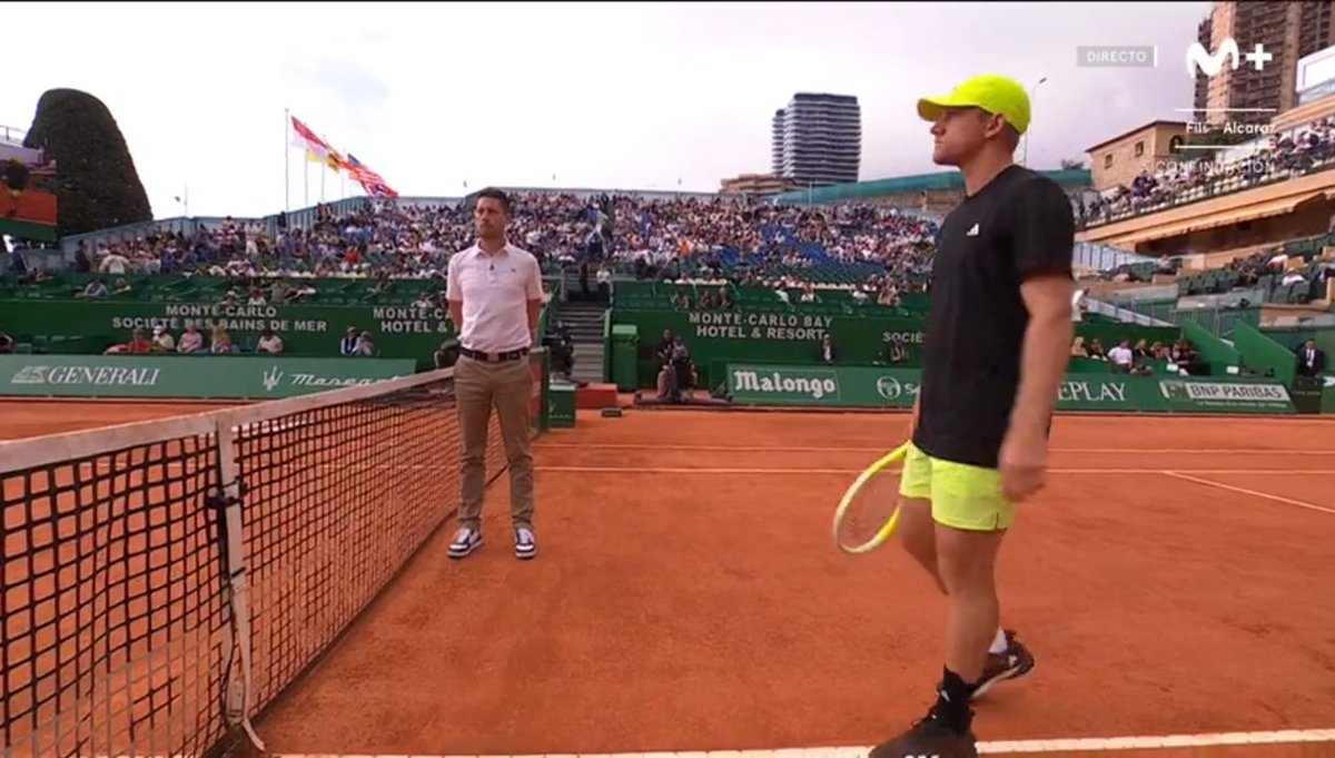 TrailAndalucia's tweet image. Esto va a empezar ya, el Malagueño Foki  @alexdavidovich1 luchará por un puesto en las semis del #Master1000 @ROLEXMCMASTERS en frente el Australiano Popyrin. 
#Vamos