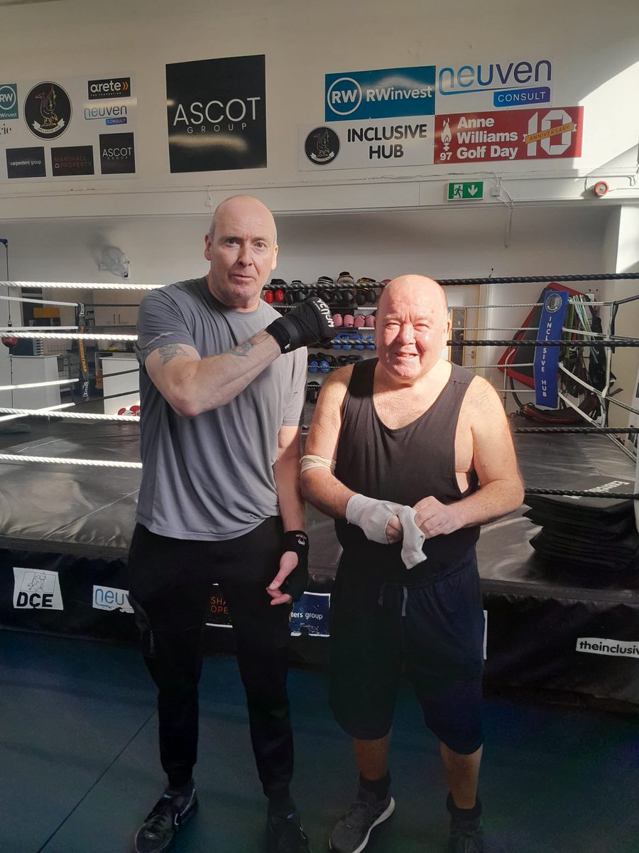 liamstarkey84's tweet photo. Today is Parkinson’s Awareness Day.

Our sessions for people with Parkinson’s like Vinny and Peter, focus on improving mobility, balance, and strength in a supportive environment. 
People living with Parkinson’s face challenges that most people take for granted.

Please Share 👍🏻 https://t.co/CEckECCfhE