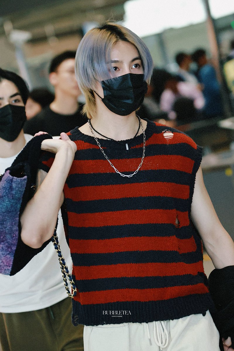 Bubbletea_o3o's tweet photo. 250411 PEK🛫

#YANGYANG #刘扬扬 #양양 #ヤンヤン 
#WayV #威神V #웨이션브이 https://t.co/BmRQ19nEga