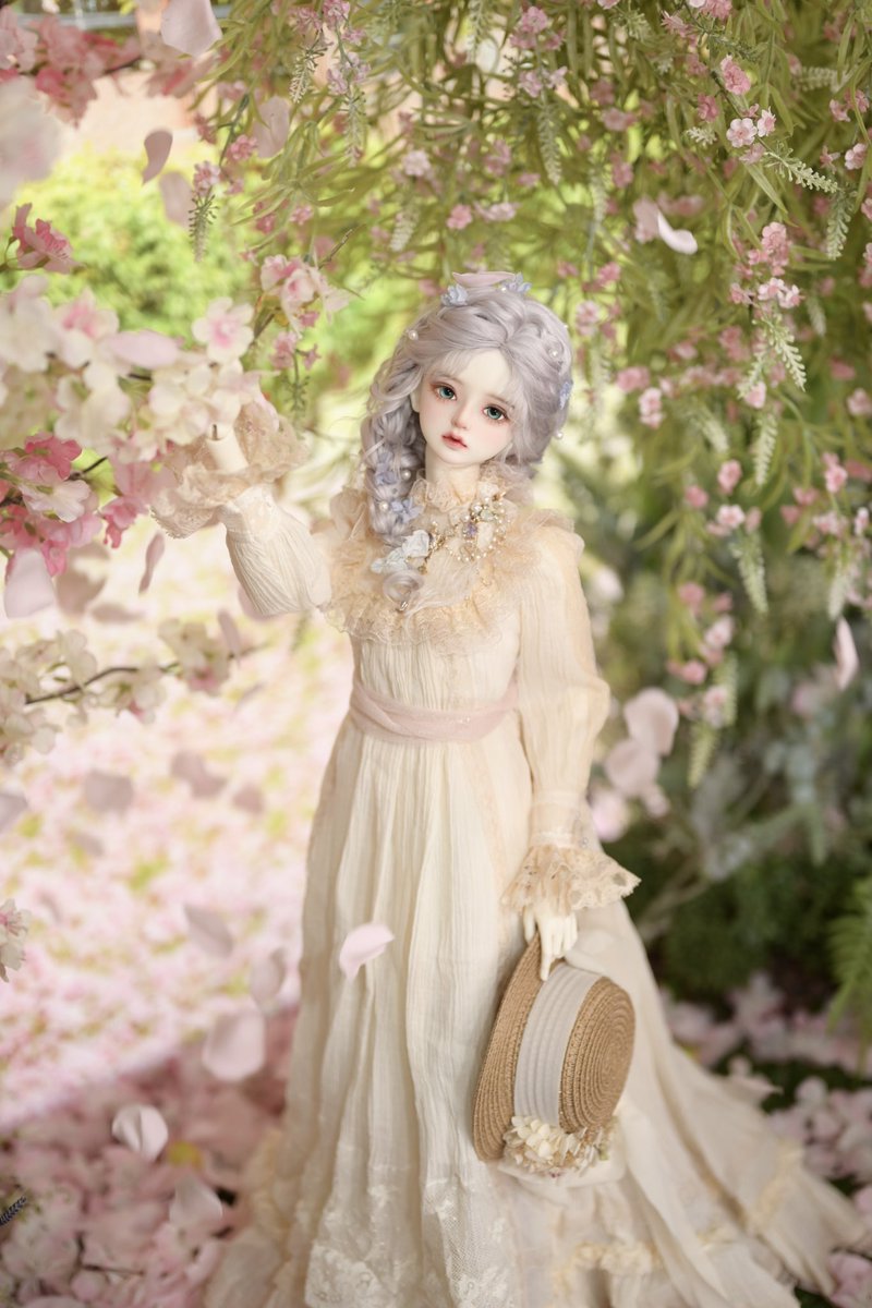 울 집 이쁜 아가씨 클레어
벚꽃 인생샷 완성!!!😍💕💕