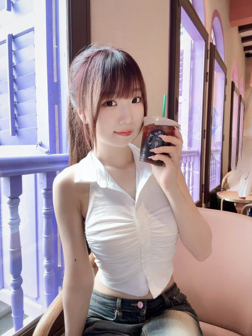 Twitterのコスプレ画像31