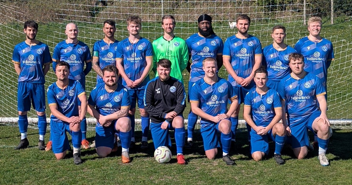 Another Grass Roots Sponsorship!

Delighted to be sponsoring County Rovers Football Club!

The new kit looks great!

#sponsorship #givingback #GrassRoots #YBMFAMILY

<a href="/CountyRoversFC/">County Rovers FC</a>