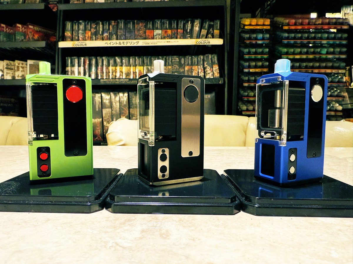 CardShopTOM's tweet photo. 😶🌫️VAPE商品入荷😶🌫️
🆕ADVKEN FOB AIO
当店にも遂にBORO登場✨✨
手軽なサイズ感でビルドも出来ます♪
丁度良いタンクタイプをお探しの方、
是非お試し下さい!!
#TOM #TOM大阪堺本店 #VAPE
#VEPE初心者 #BAR https://t.co/wkp0ySFdsg